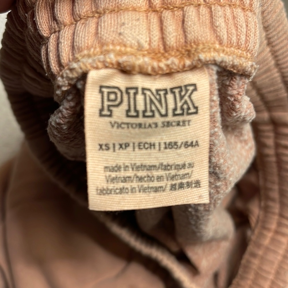 PINK sweatpants - Picture 4 of 6
